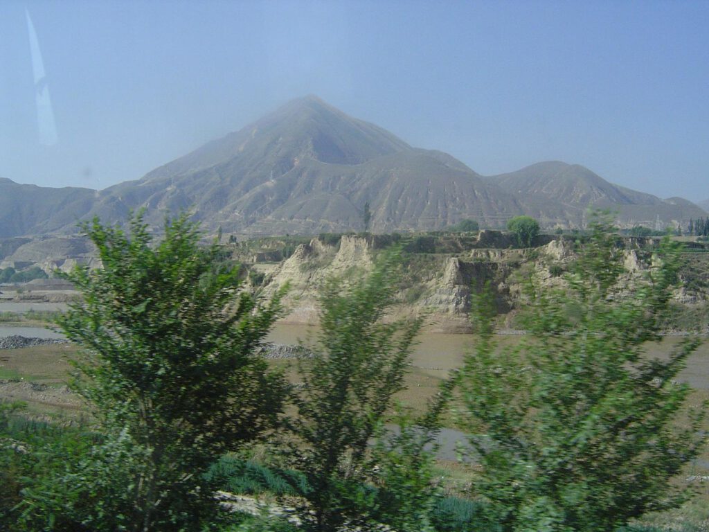 Auf dem Weg nach Xiahe - aus dem Bus fotografiert