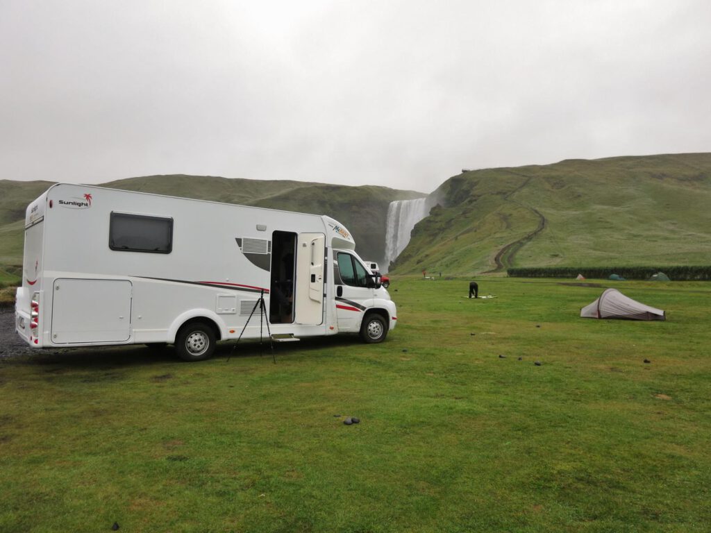 Campen am Skogafoss - berauschende Nacht 