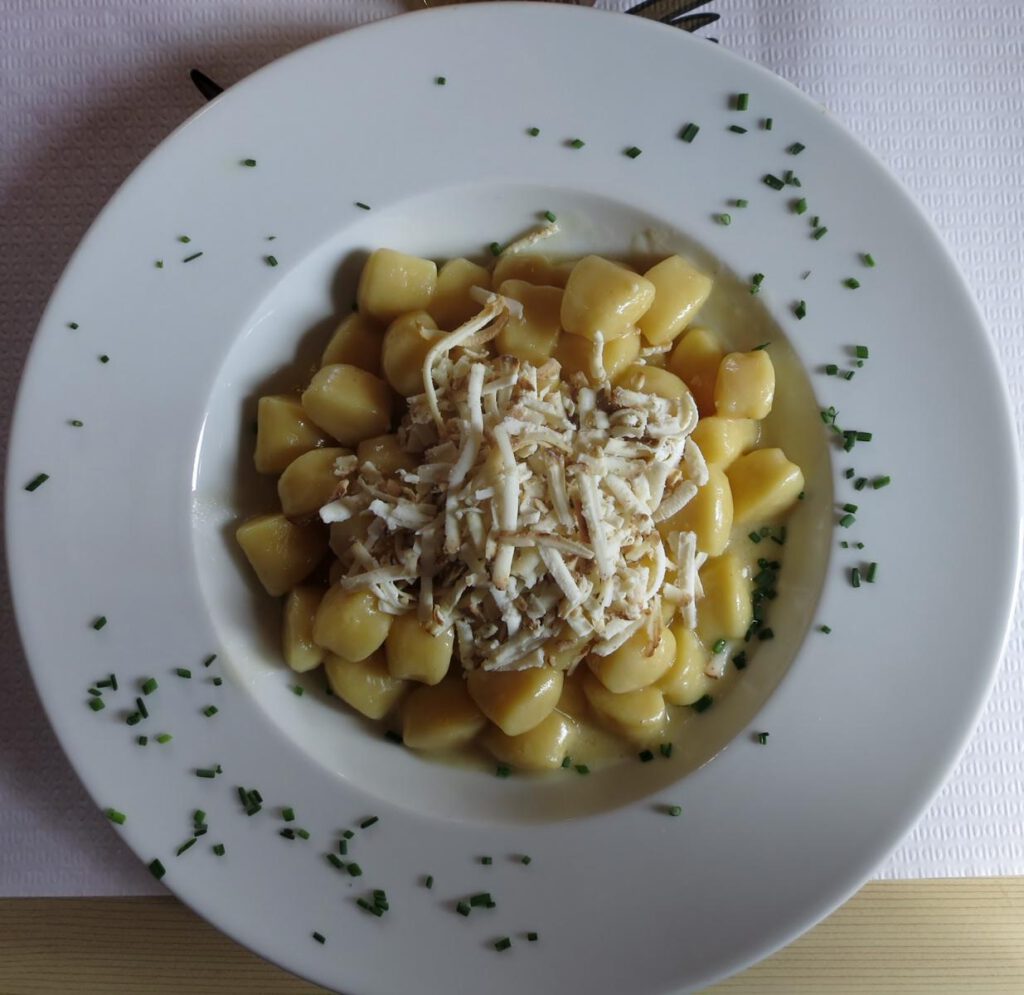 Gnocchi mit geräuchertem Quark