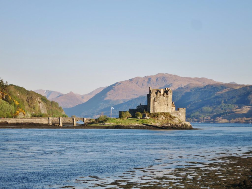 Eilean Dornie Castle