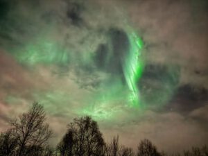 Nordlichter mit dem iPhone fotografieren - Wolkenlücke