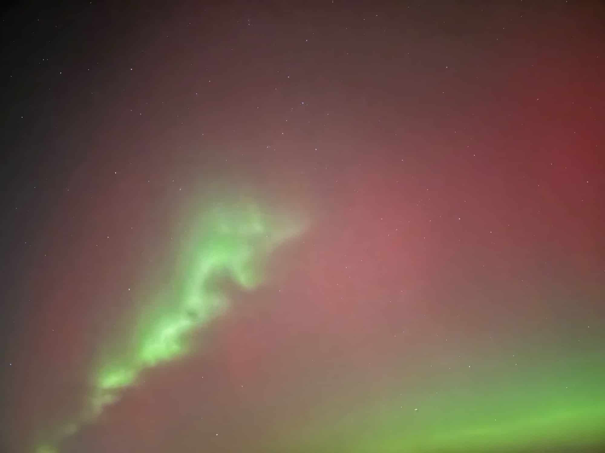 Blasenbildung Polarlichter über Potsdam / 22:17 Uhr / 19.01.26